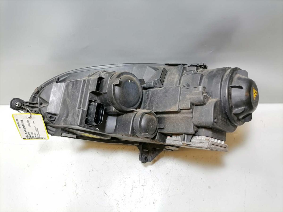 VW Golf 5 1K original Xenonscheinwerfer vorn rechts Bj.2008 leicht vergilbt VW Golf 5 1K original Xenonscheinwerfer vorn rechts Bj.2008 leicht vergilbt